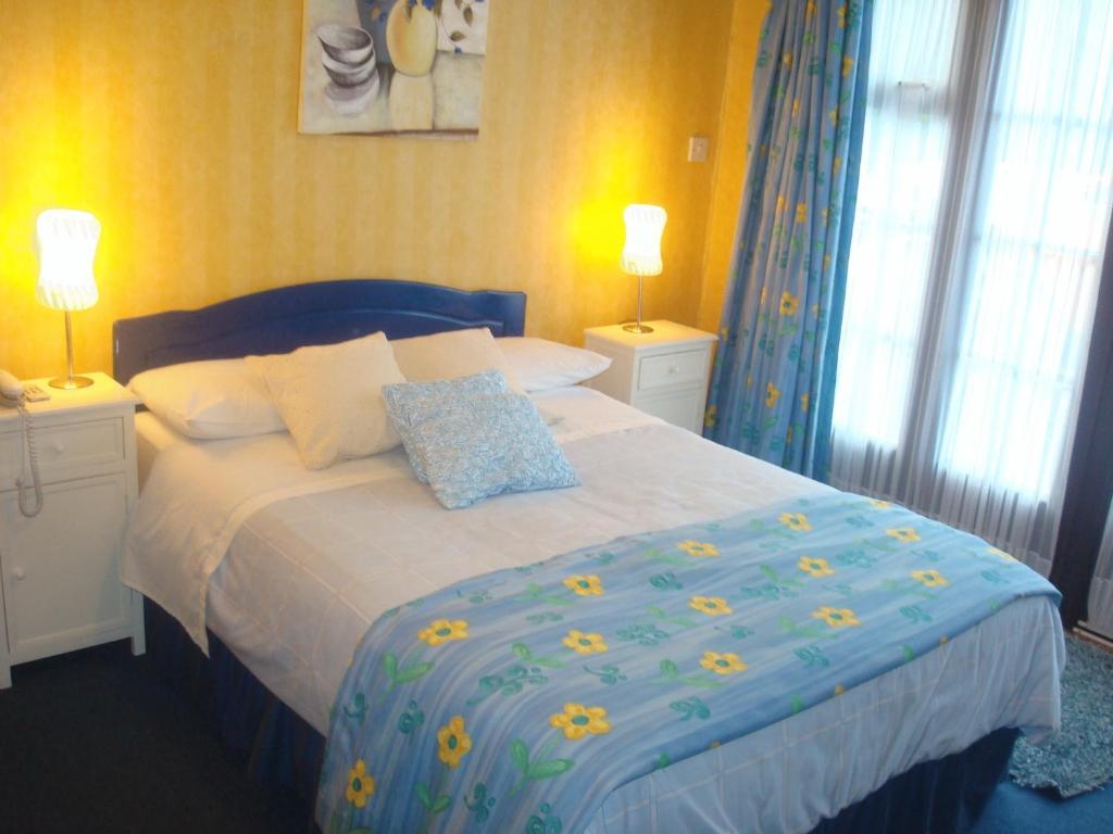نافان Athlumney Manor Guest Accommodation الغرفة الصورة
